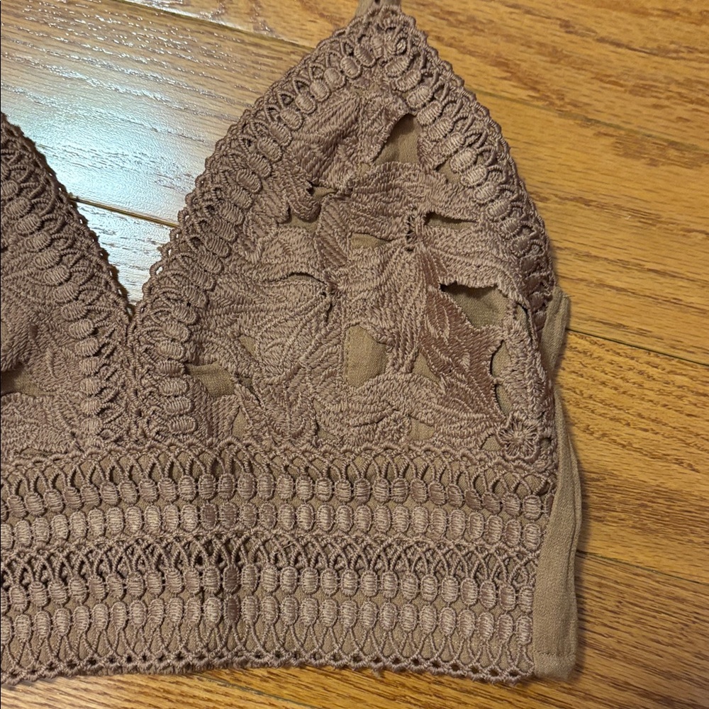 Love Tree Mauve Crochet Lace Bralette Crop Top - Picture 3 of 14